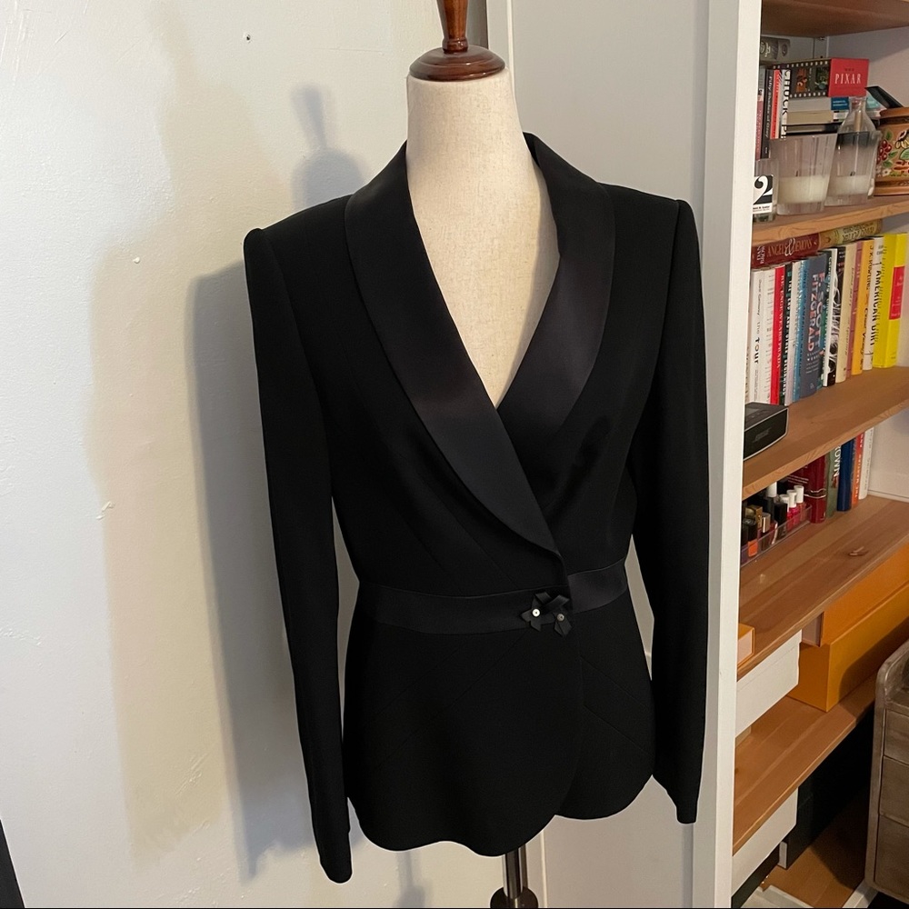ESCADA Blazer. Size 8 (EU 40)